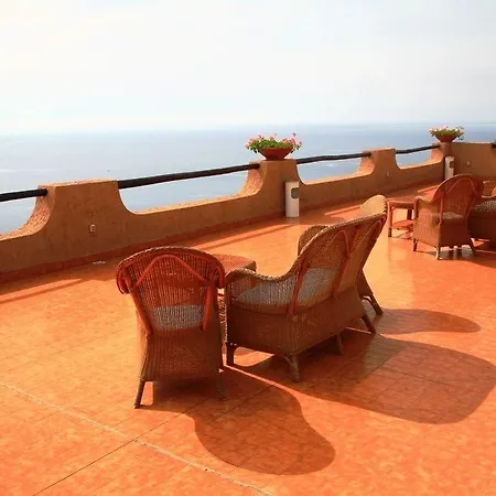 King's Hotell 4*